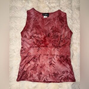 Red tie-dye print tank top with glitter flowers